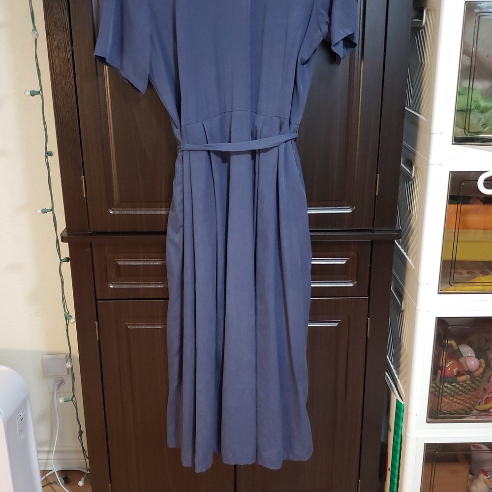 Vetta Button-up Midi Dress, Color "Washed Navy", Sixe XL - Picture 7 of 11